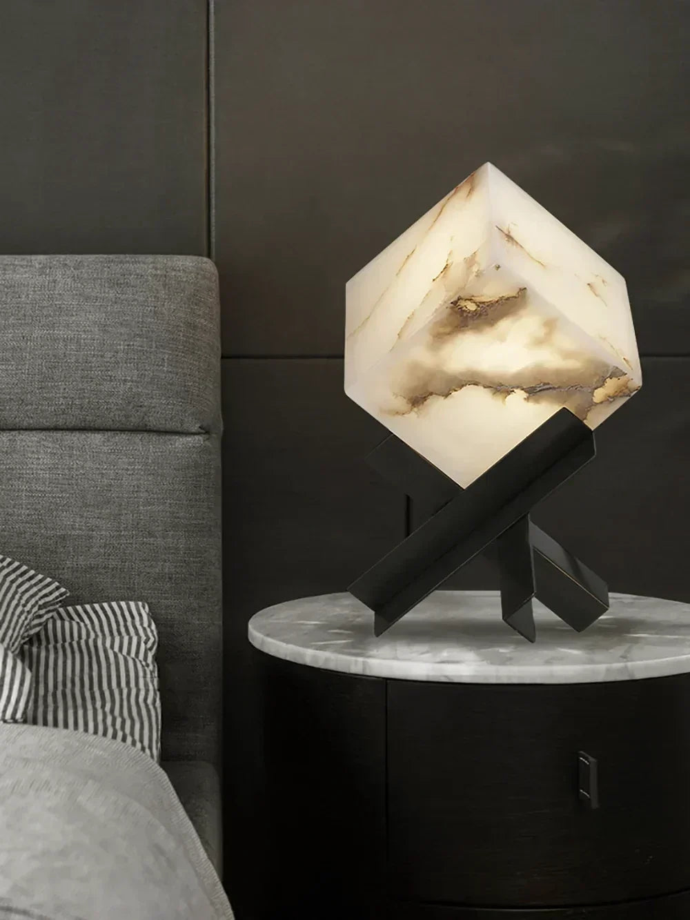 Custom Alabaster Lighting: A Designer’s Guide for US & European Interiors