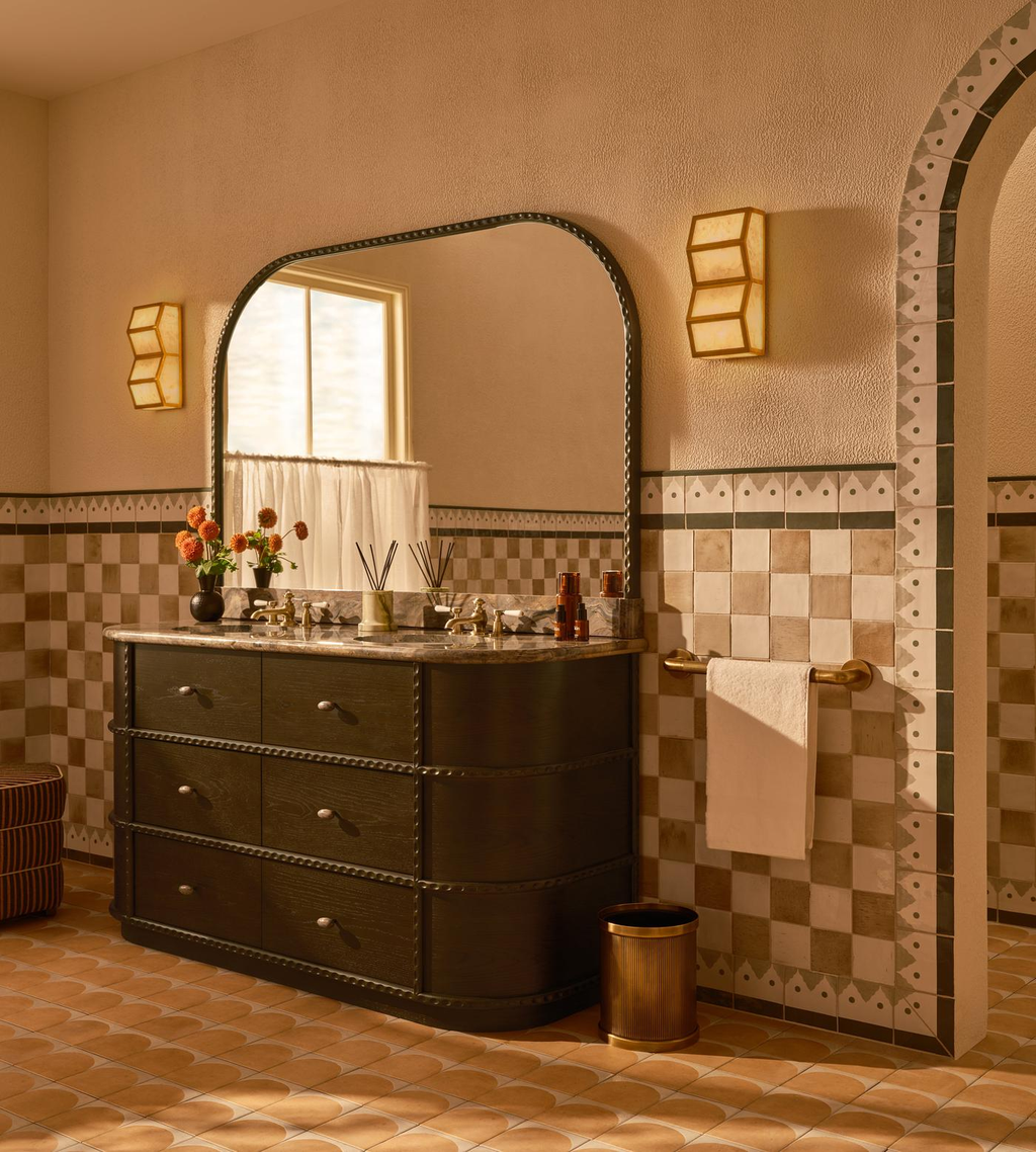 Alabaster Cascade Rectangular Wall Light