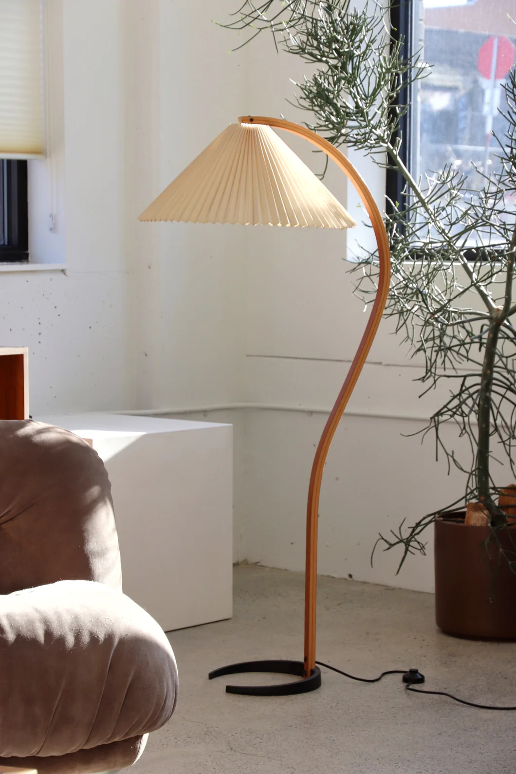 Caprani Floor Lamp