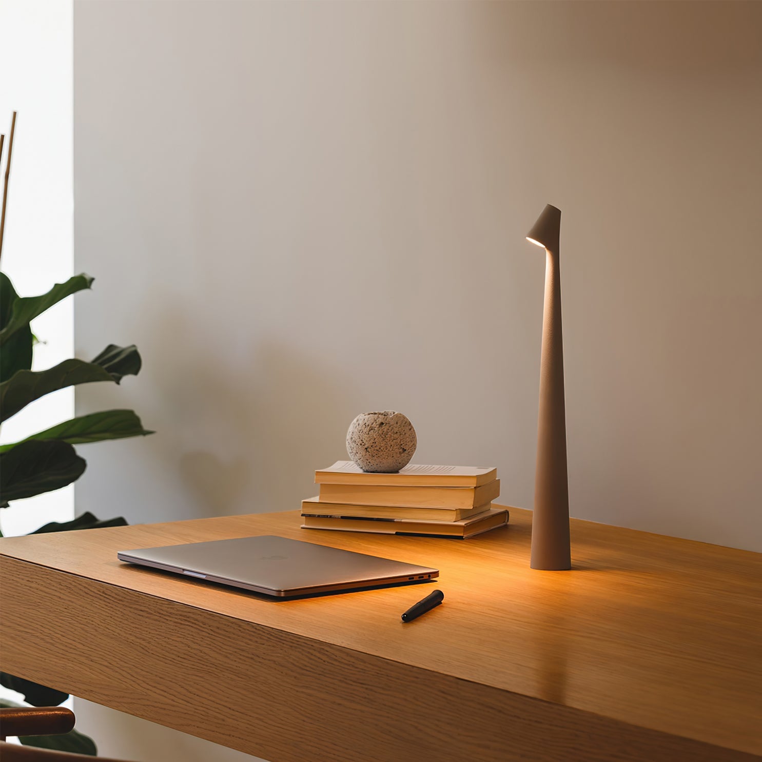 Africa Portable Table Lamp