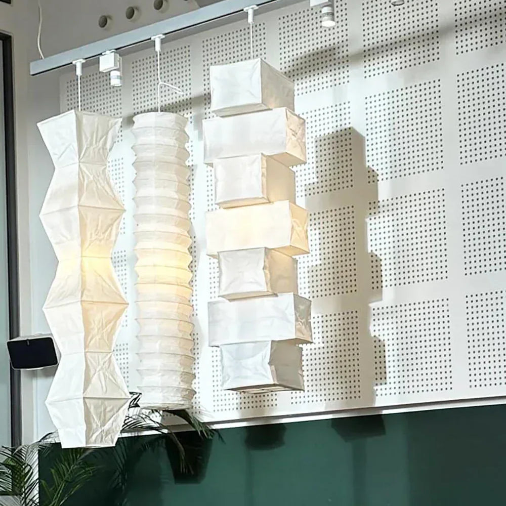 Akari 36N Pendant Light