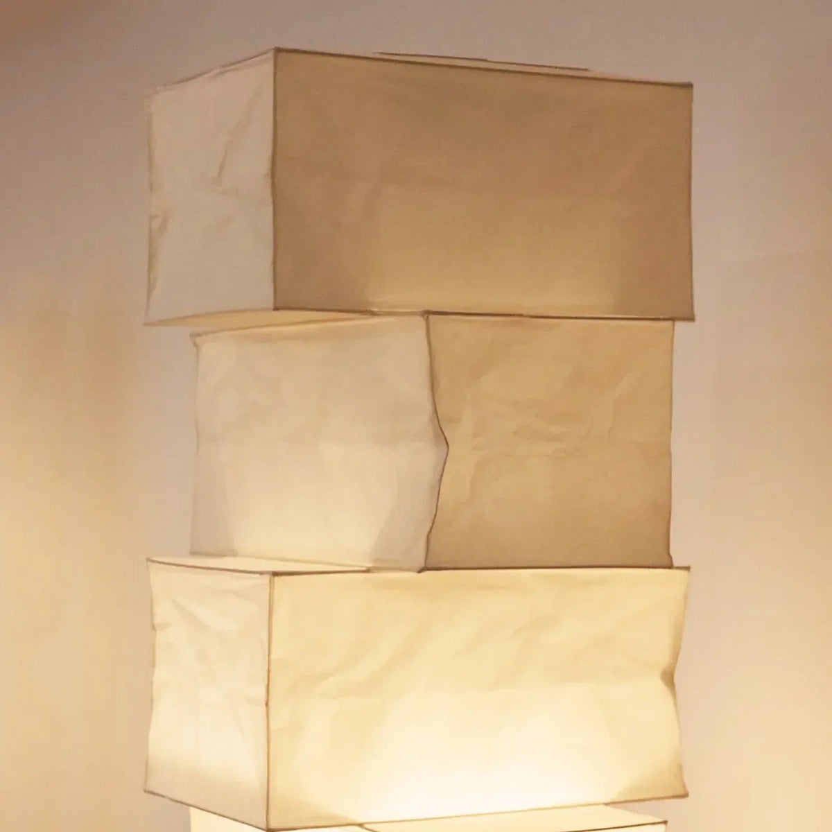 Akari 36N Pendant Light