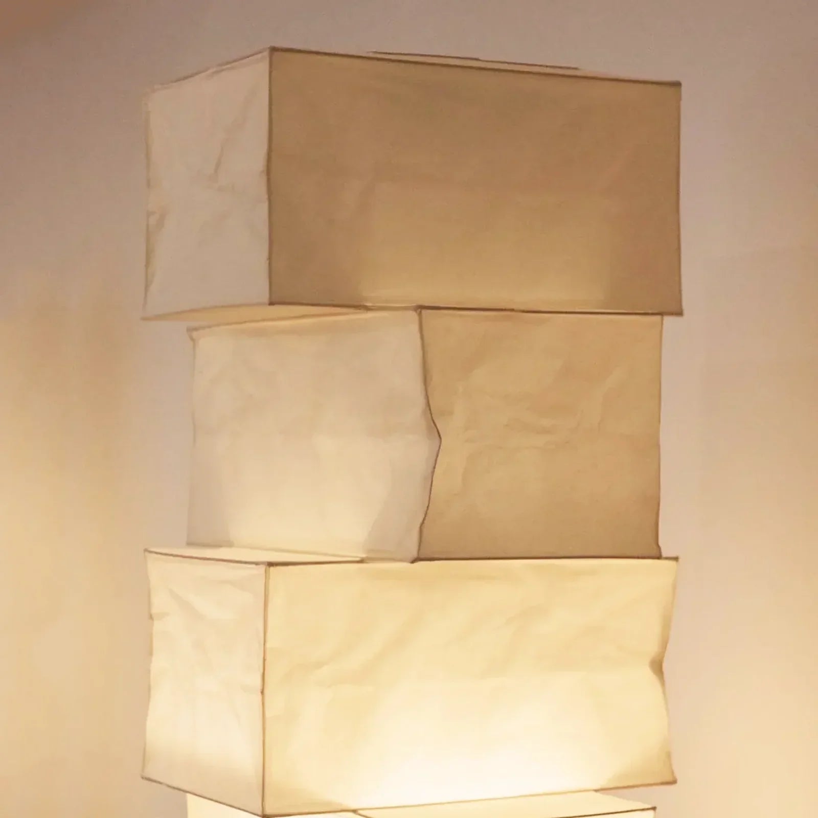 Akari 36N Pendant Light