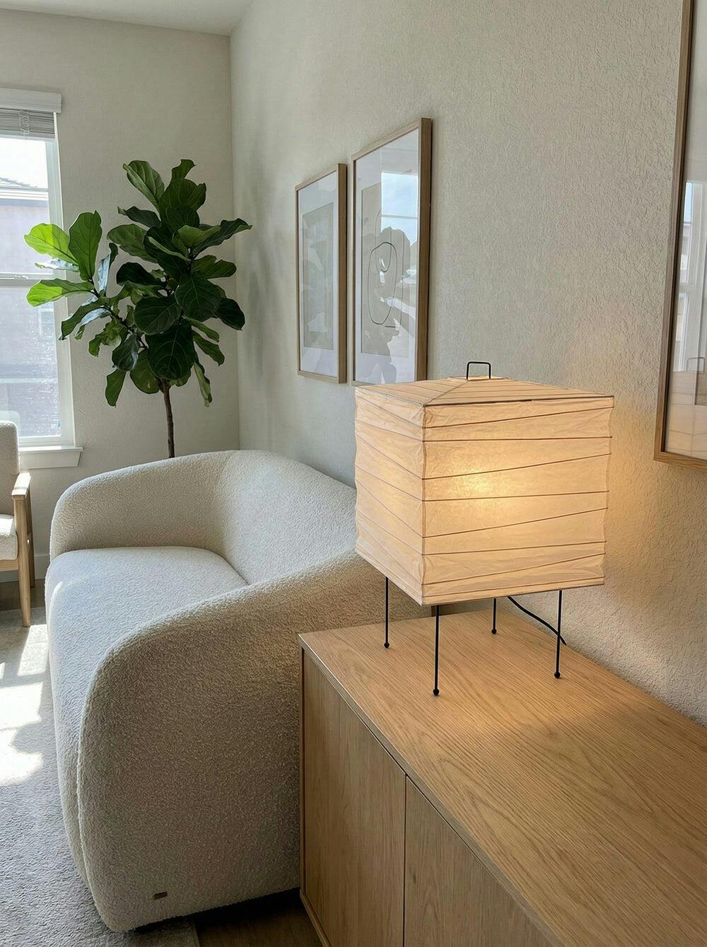 Akari 3X Table Lamp