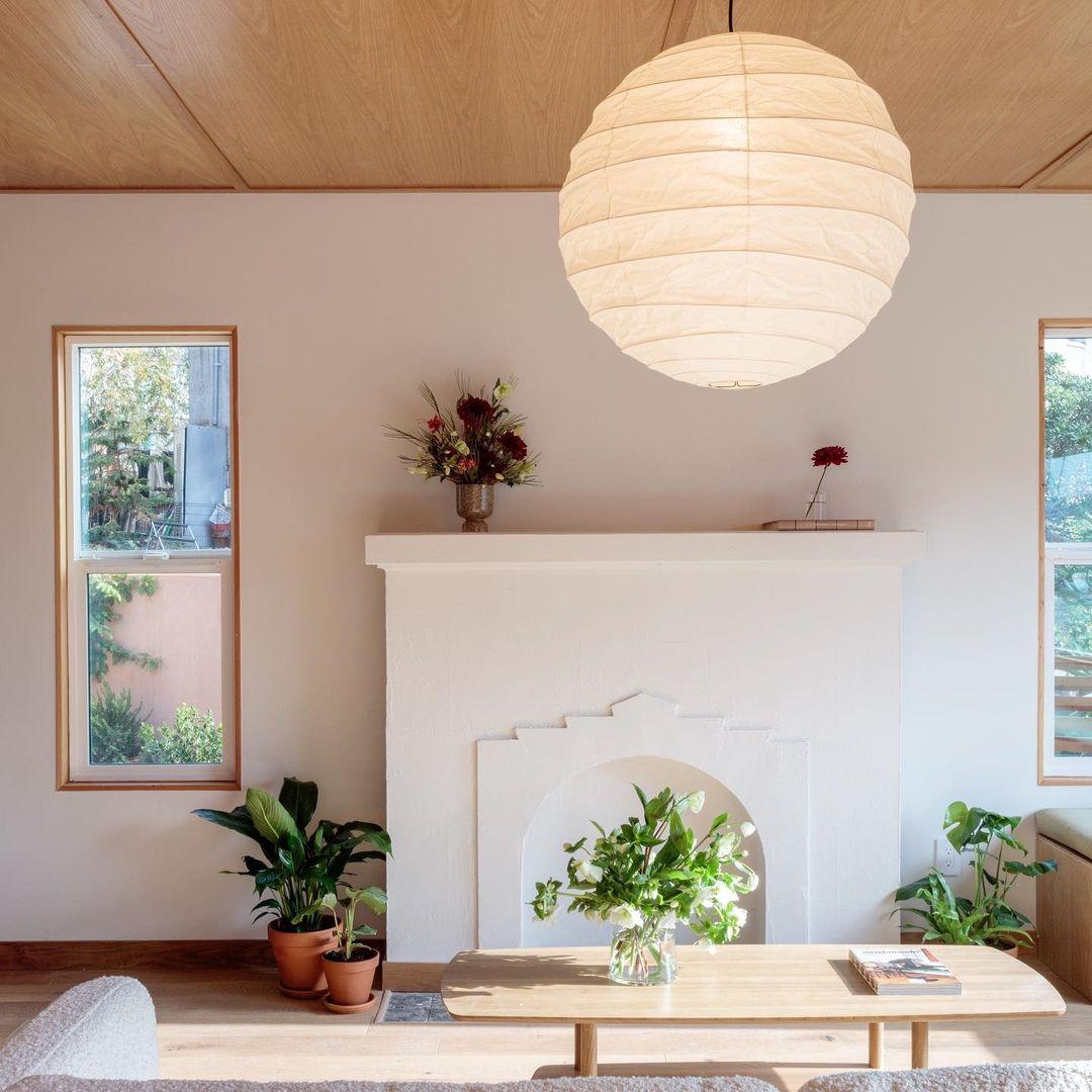 Akari D Series Japanese Paper Pendant Lamp
