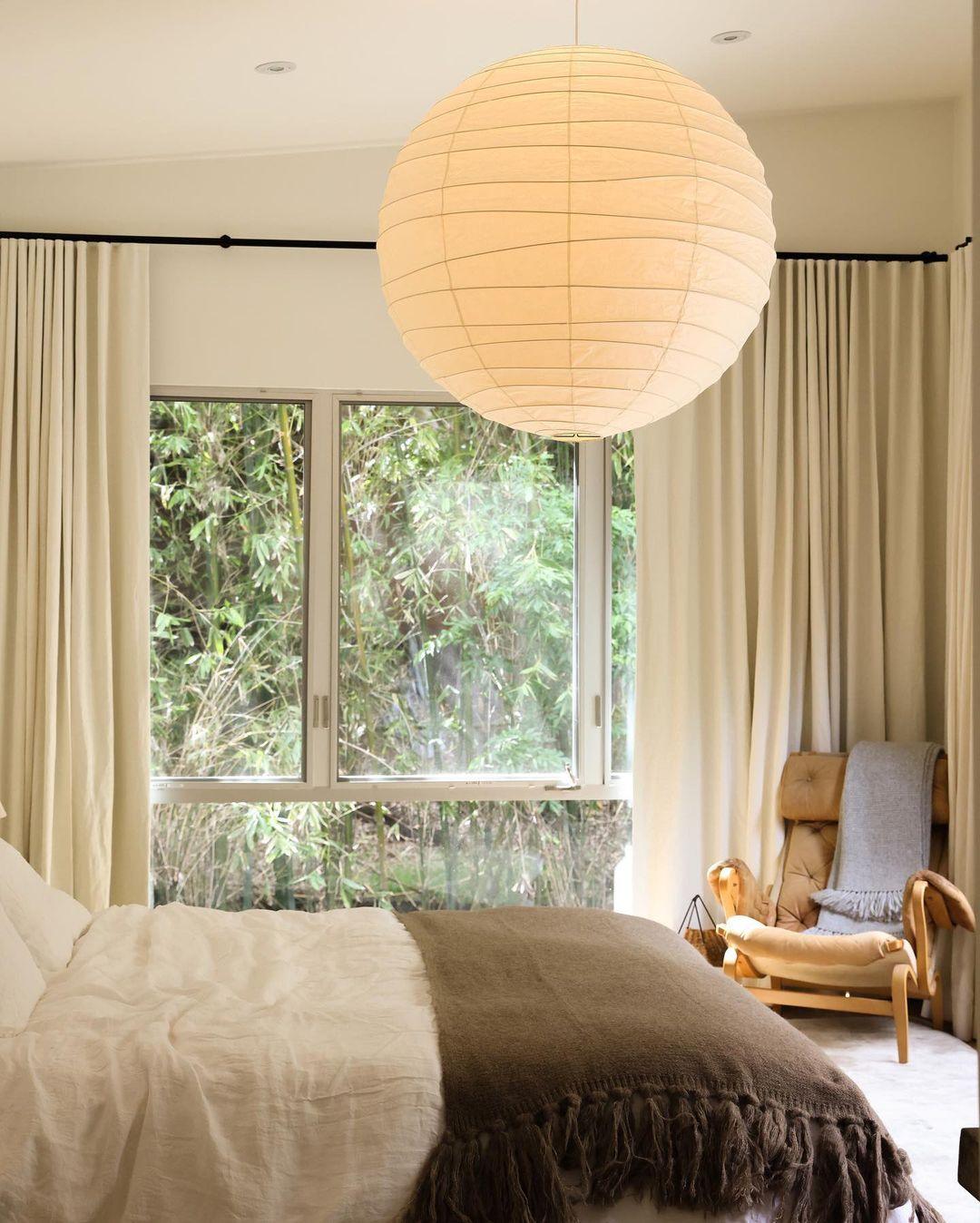 Akari D Series Japanese Paper Pendant Lamp