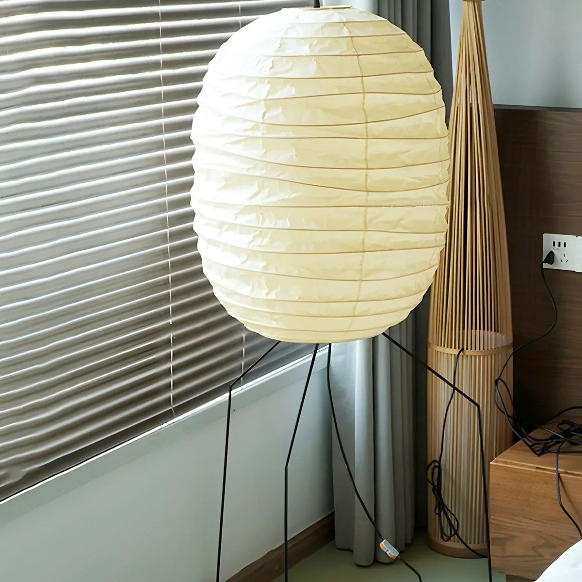 Akari UF3-DL Floor Lamp