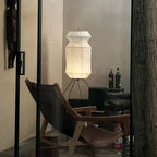 Lampadaire en papier Akari UF3-L6