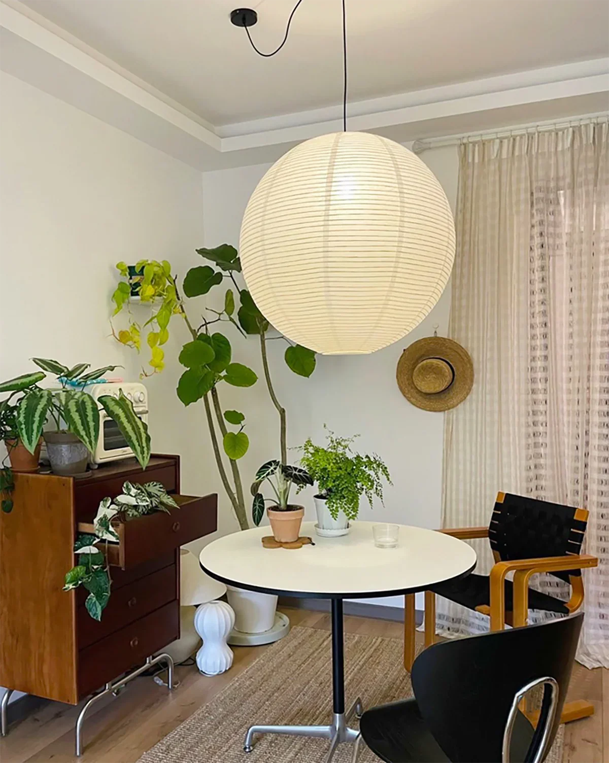Akari A Paper Pendant Light