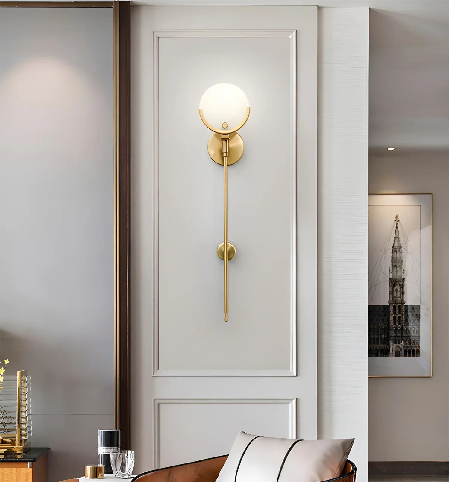 Alabaster-Ava-Messing-Wandleuchte