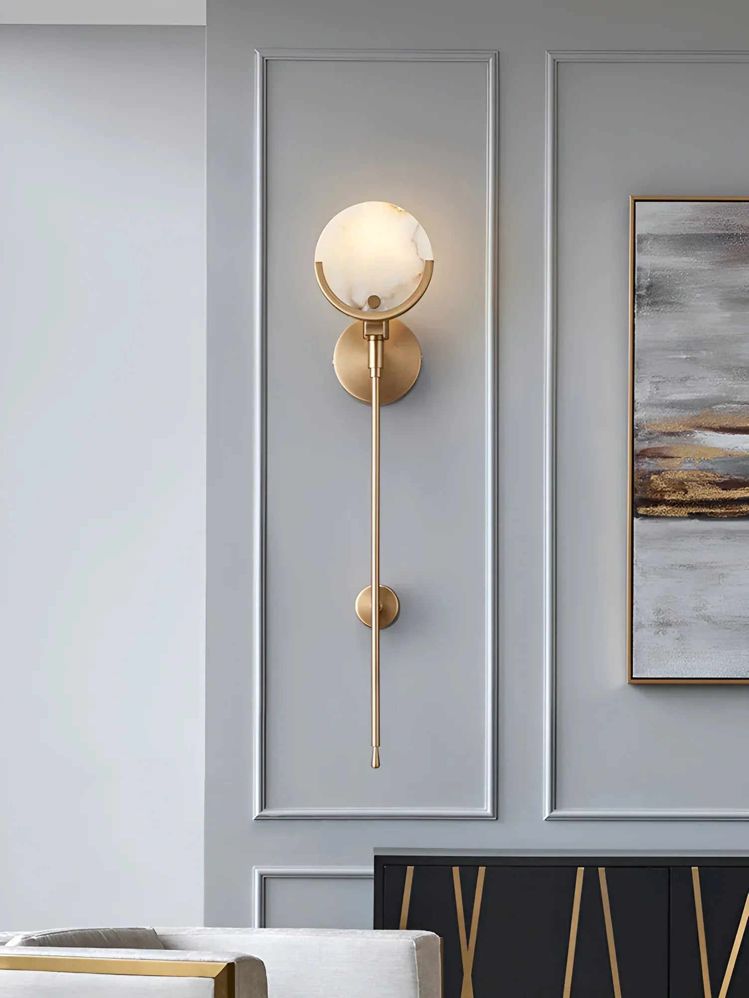 Alabaster-Ava-Messing-Wandleuchte