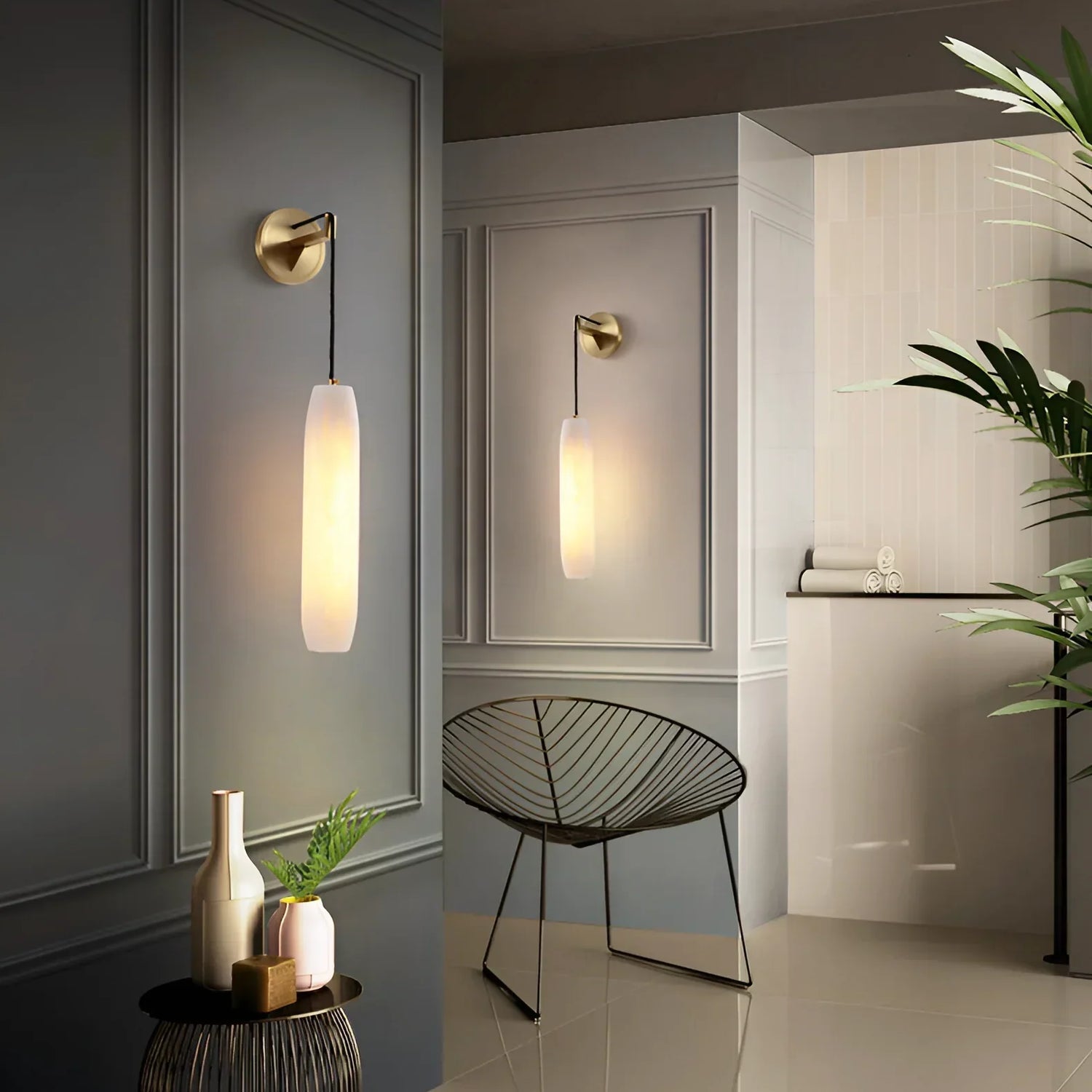 Alabaster Flute Wall Lamp