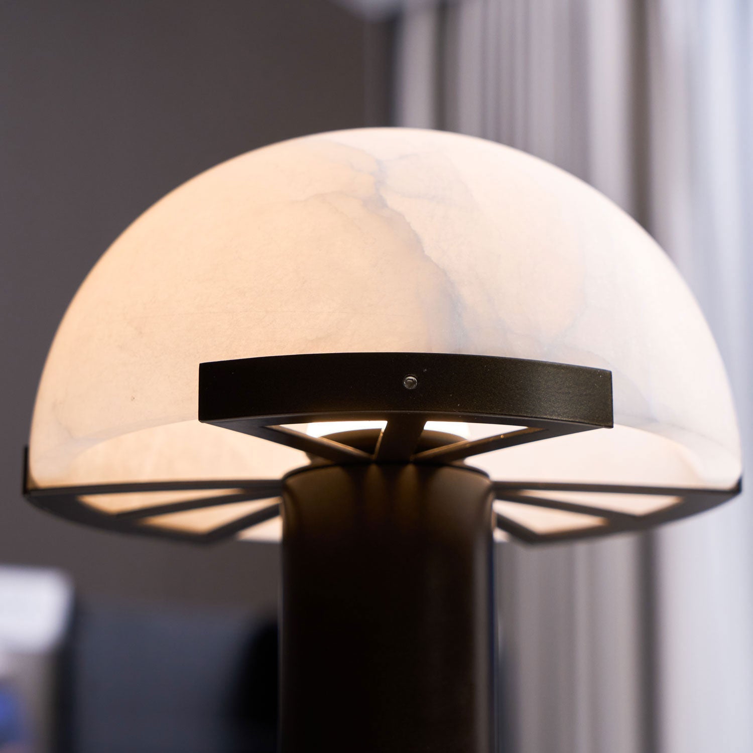 Alabaster Dome Table Lamp