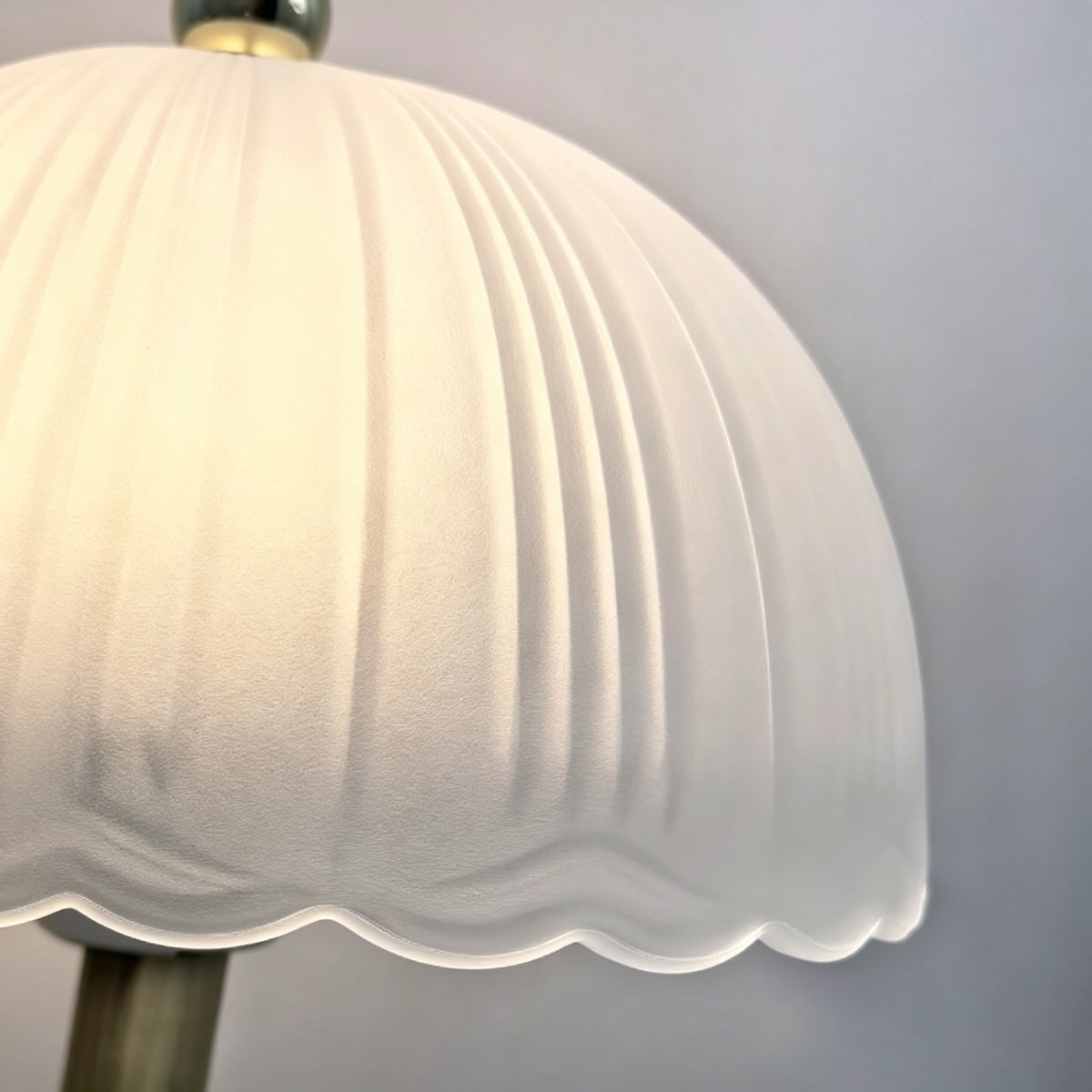 Close Up View of Scalloped Edge Ribbed Frosted Glass Shade