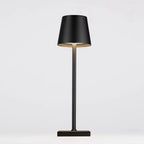 Lampe de table à LED rechargeable Apex