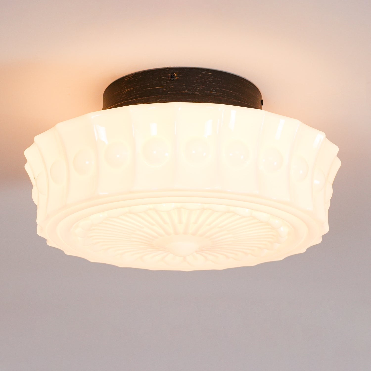 Aurelia Scalloped Glass Flush Mount