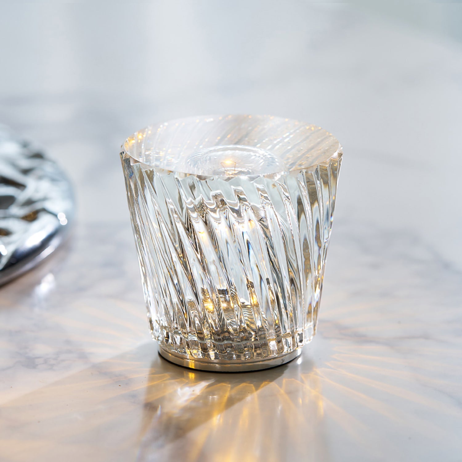 Becrux Crystal Cordless Table Lamp