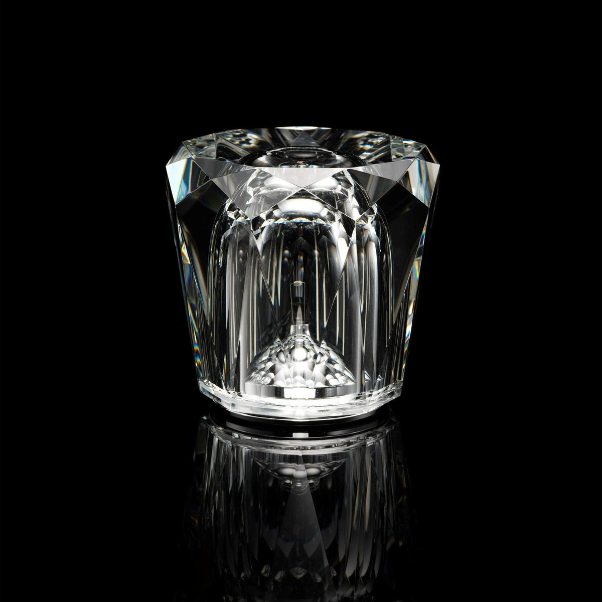 Becrux Crystal Cordless Table Lamp