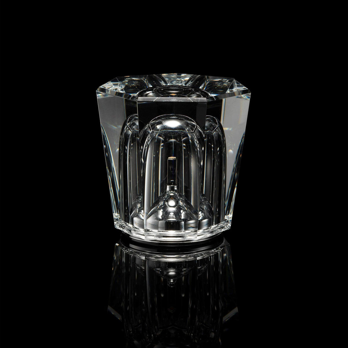 Modern Transparent Crystal Cordless Table Lamp in Dark Studio Setting