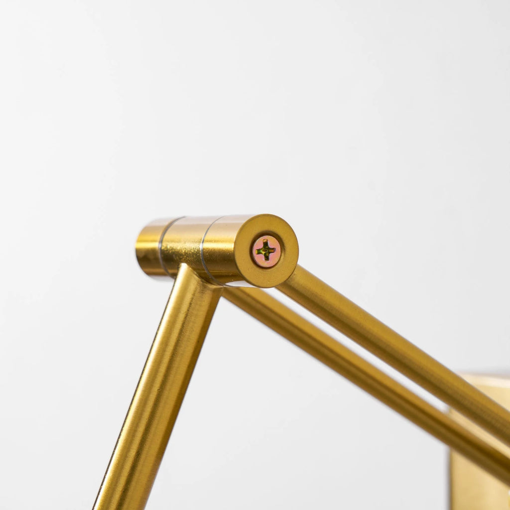 Brillan Frame Rechargeable Wall Light