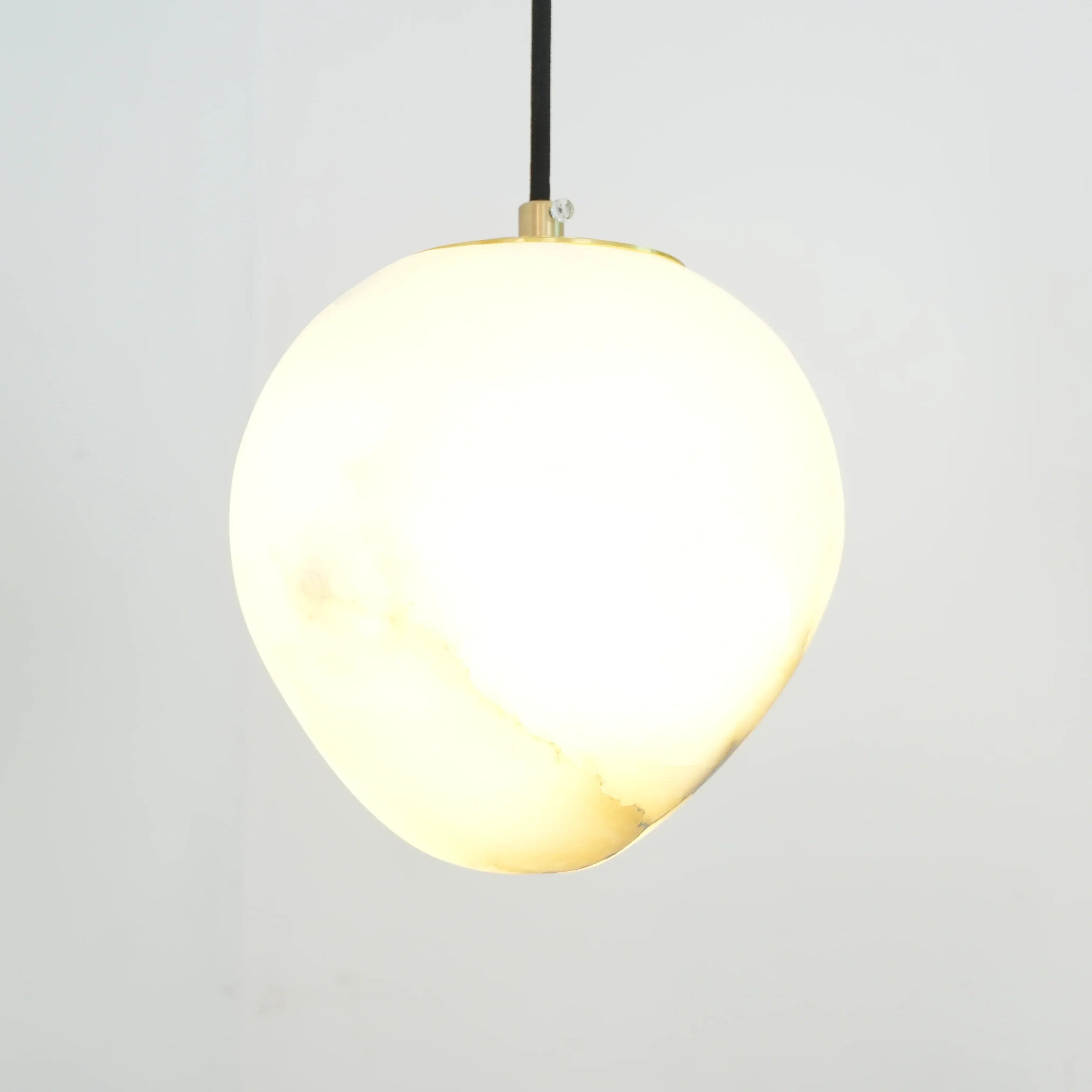 Galet Alabaster Pendant lamp