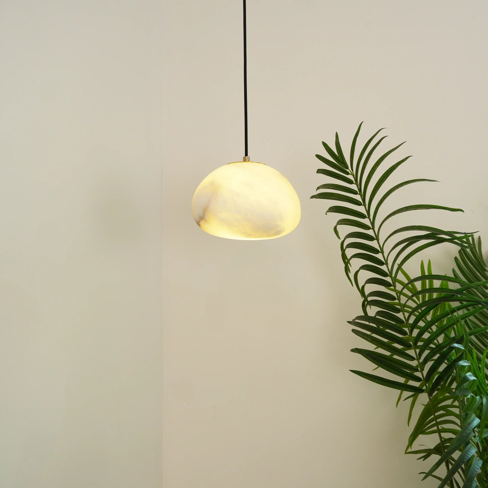 Galet Alabaster Pendelleuchte