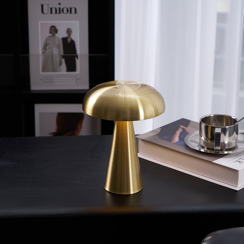 Como Portable Table Lamp
