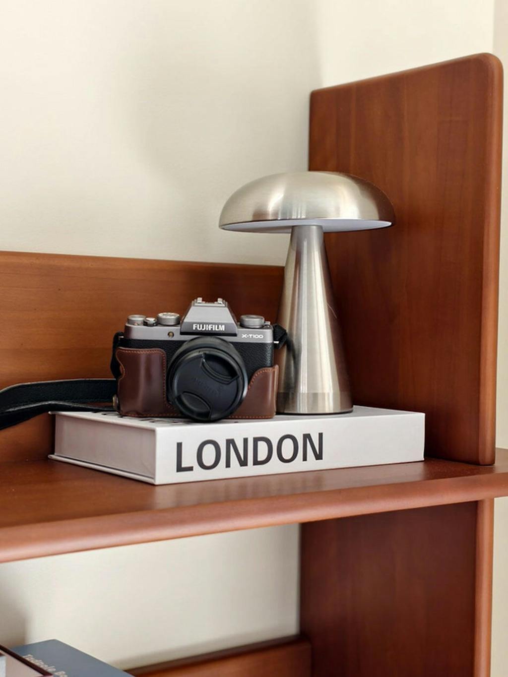 Como Portable Table Lamp