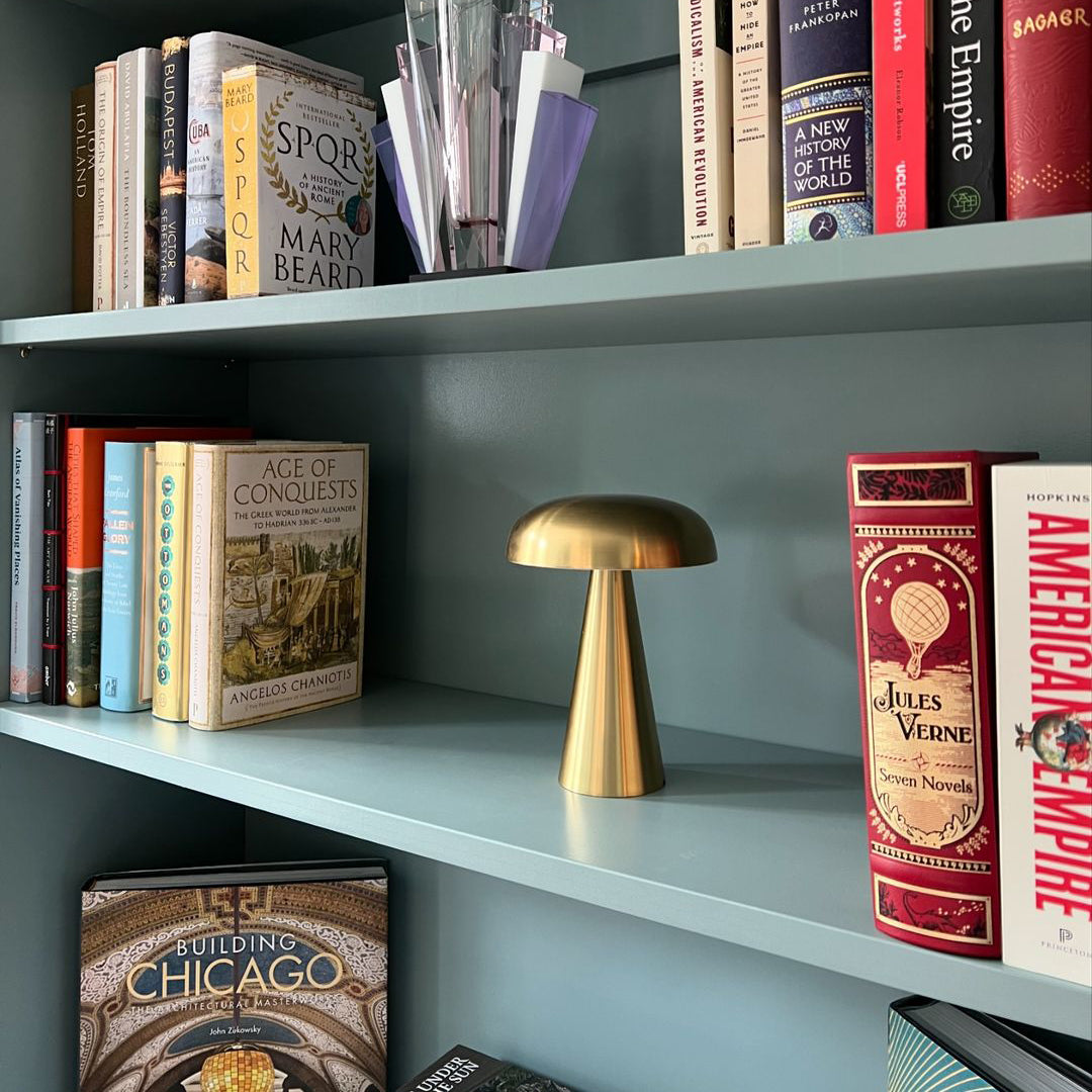 Como Portable Table Lamp