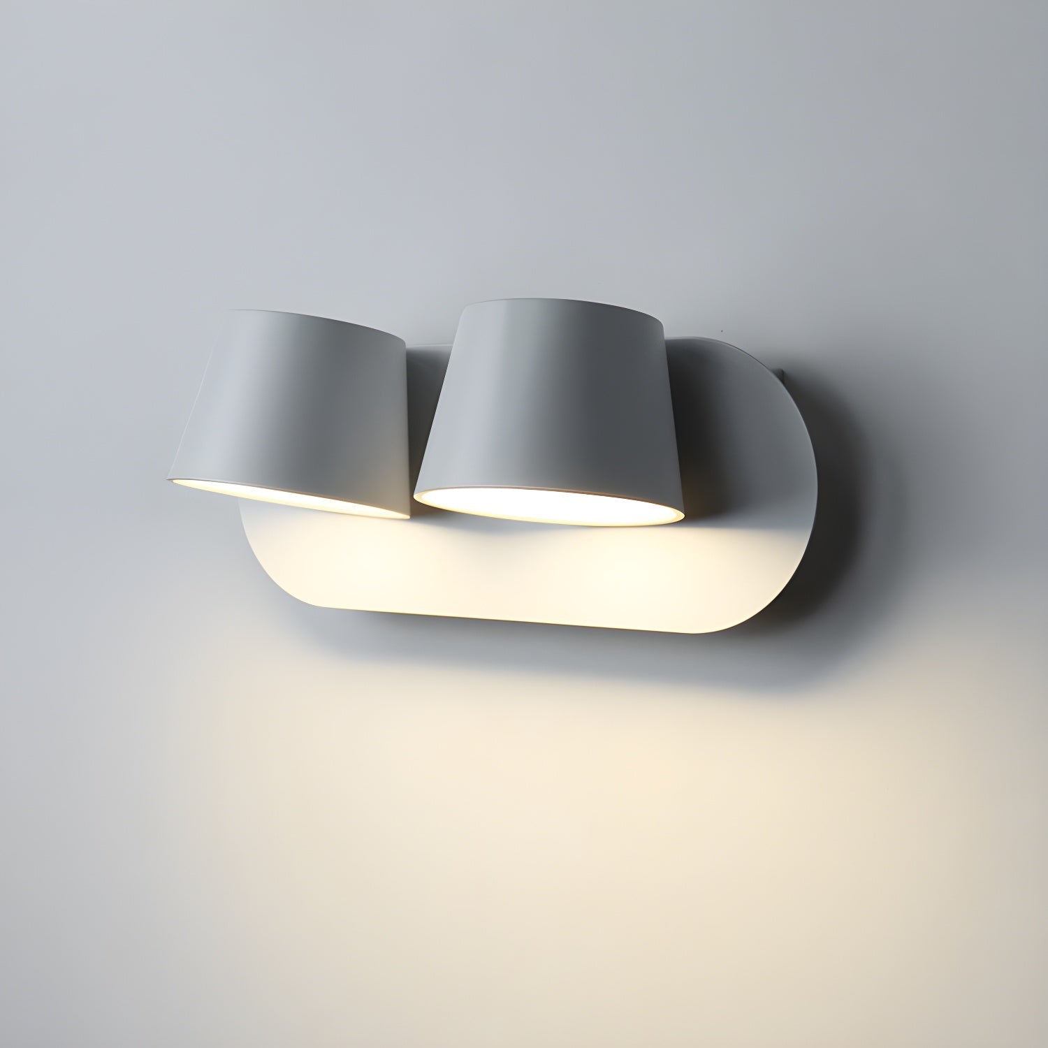 Dual Head Metal Wall Sconce