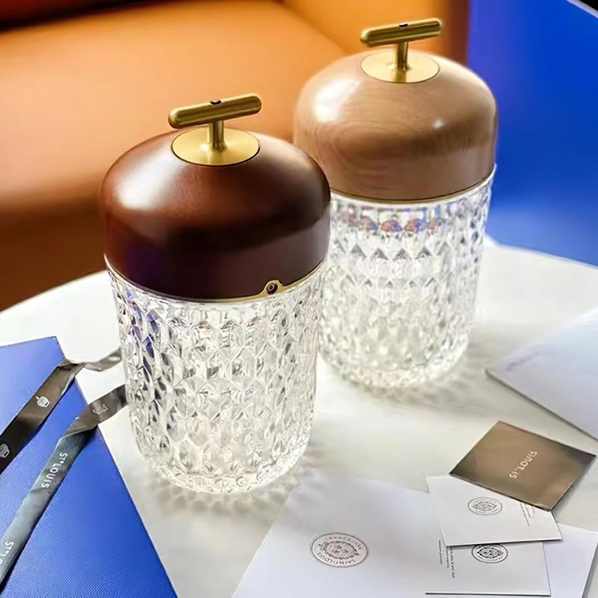 Folia Portable Table Lamp