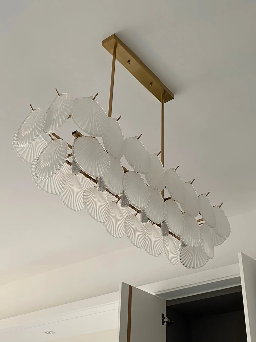 Illuminated Modern Frosted Scale Art Glass Linear Chandelier Studio Display