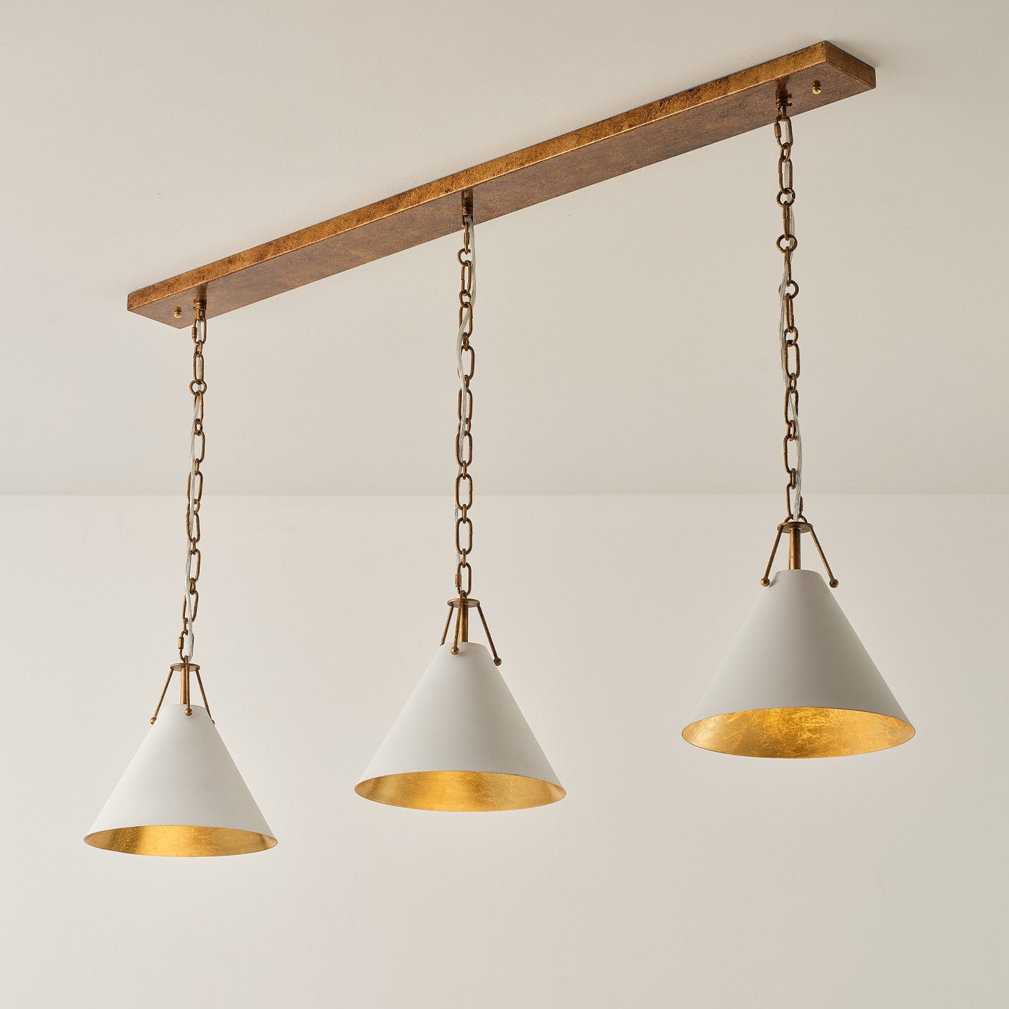 Kaelen Industrial Pendant Lamp