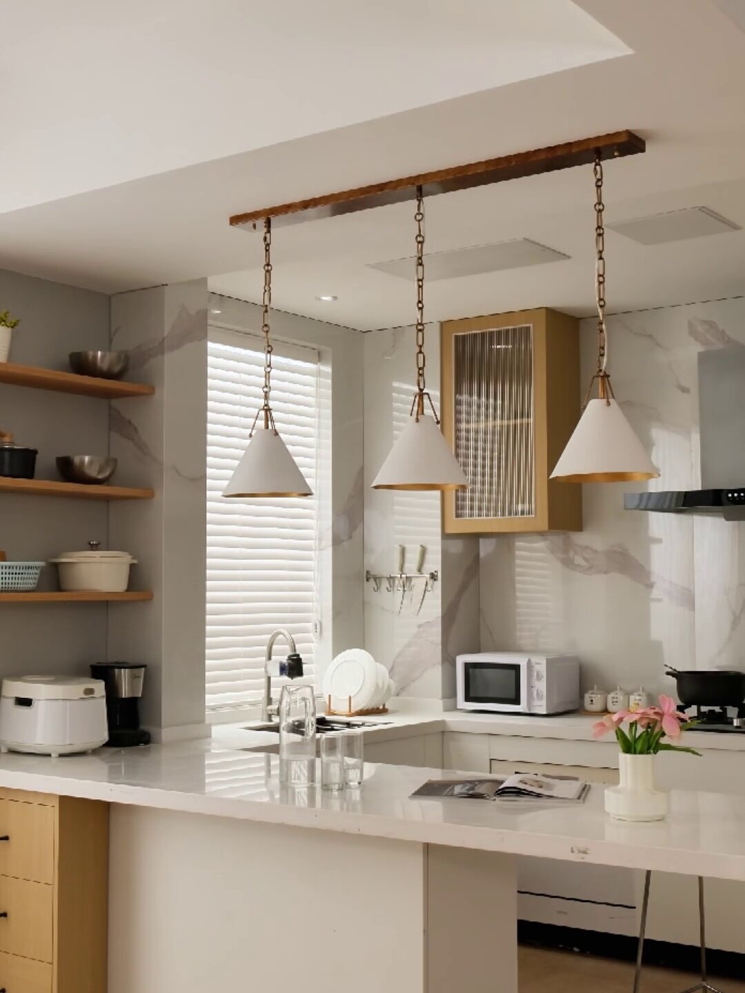 Kaelen Industrial Pendant Lamp