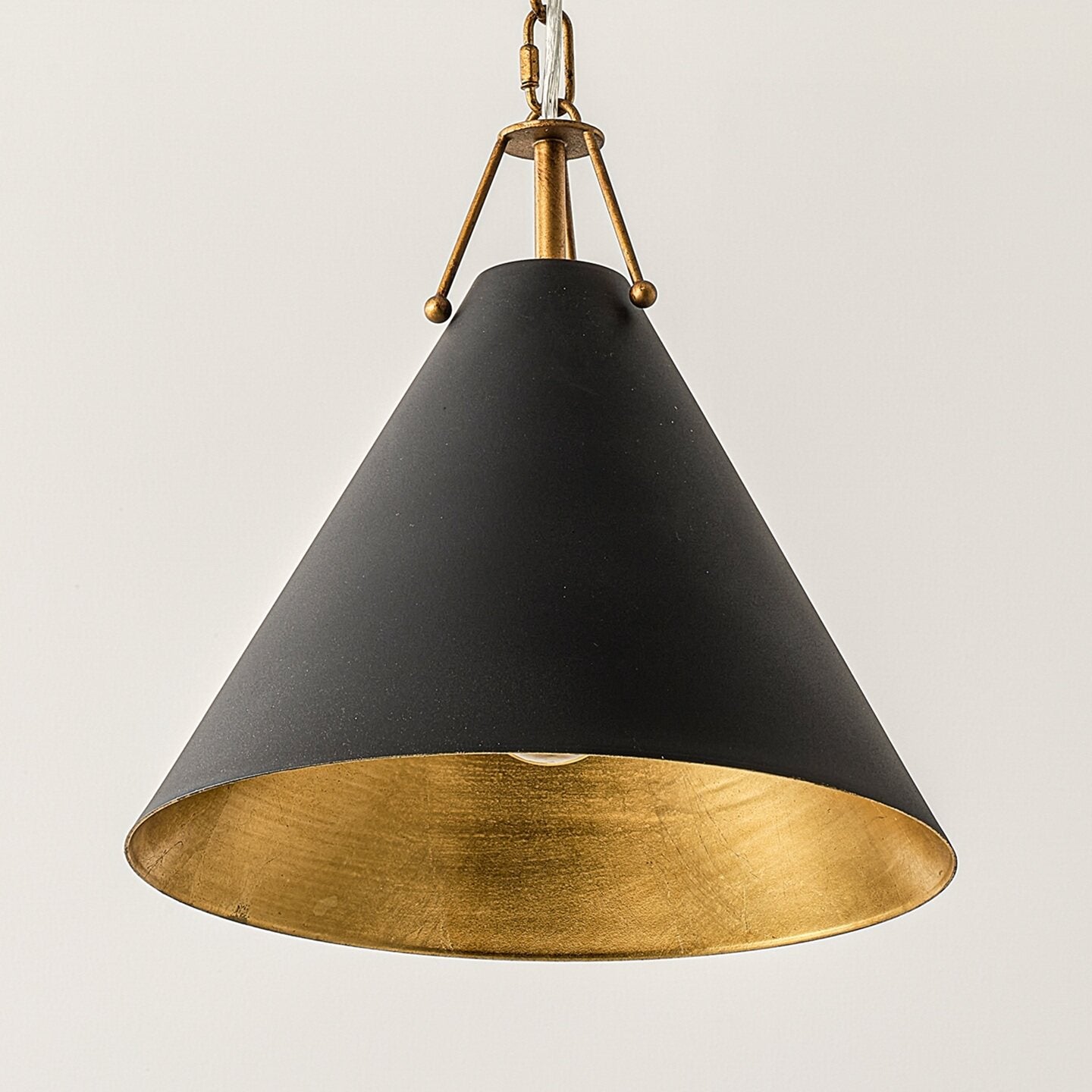 Kaelen Industrial Pendant Lamp