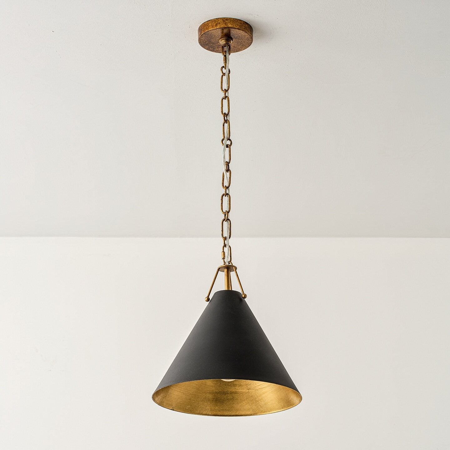 Kaelen Industrial Pendant Lamp