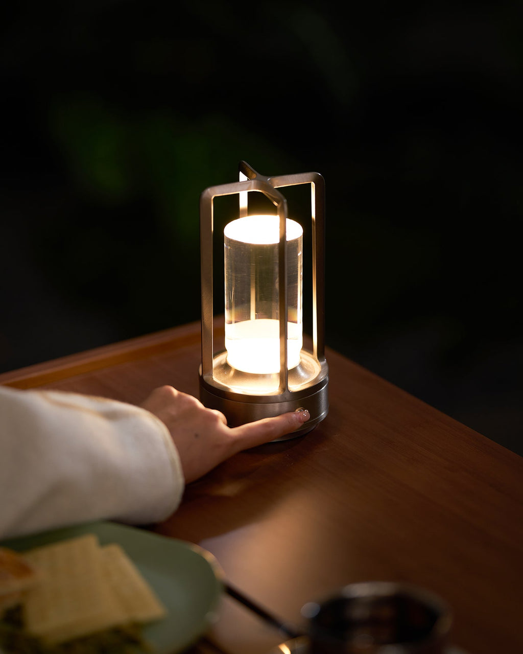 Turn Plus Portable Cordless Rechargeable Table Lamp