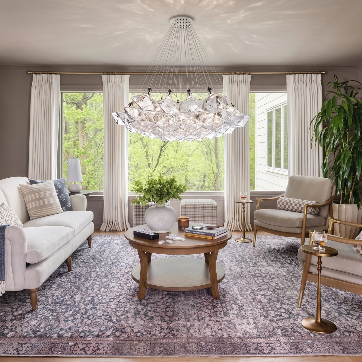 Modern Cascading Art Glass Chandelier in Bright Living Room