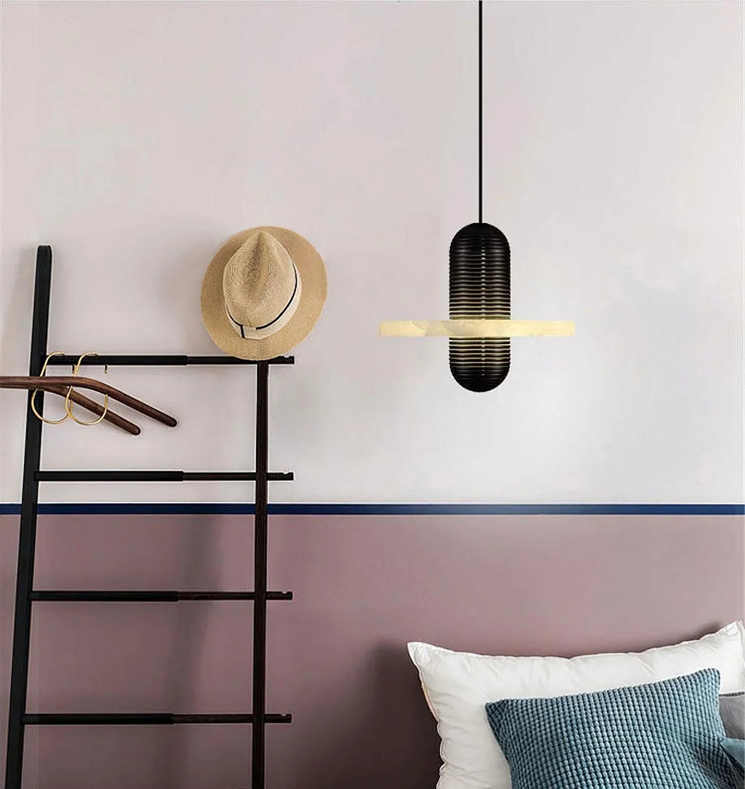 Comet Alabaster Pendant Lamp