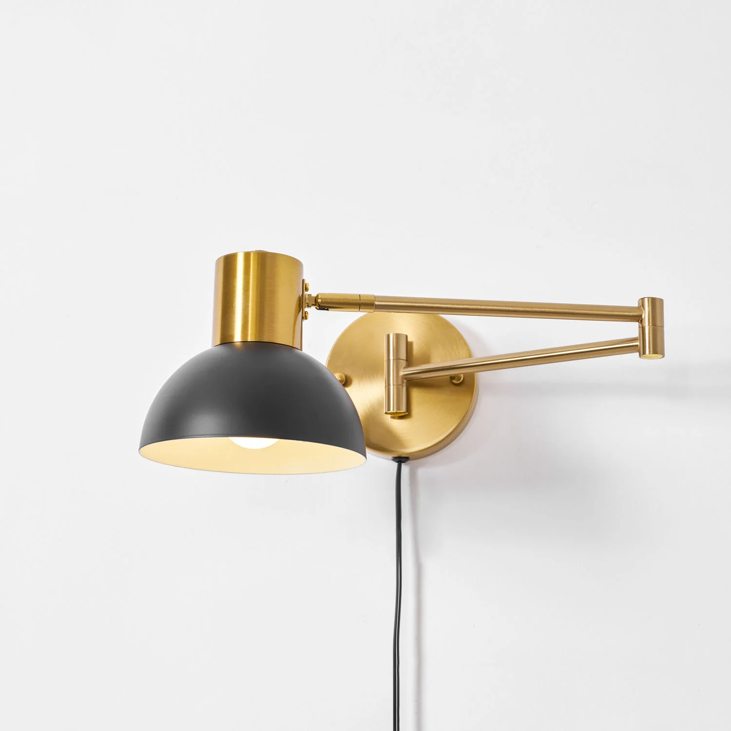 Metal Adjustable Swing Arm Sconce
