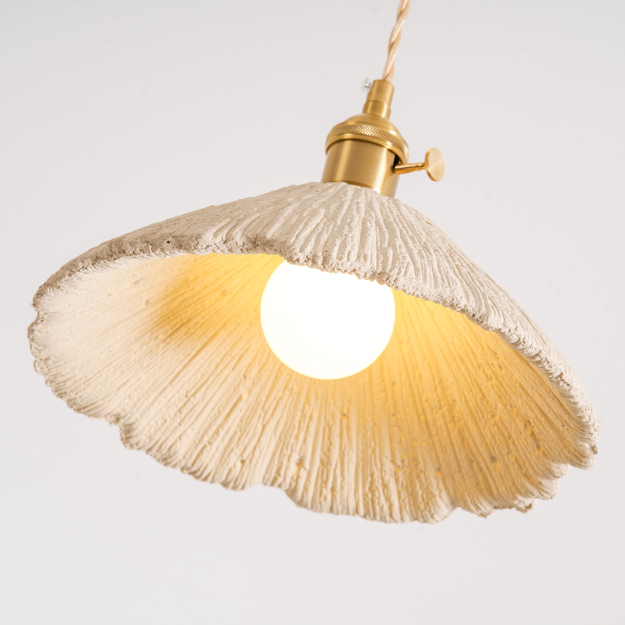 Microcement Wavy Pendant Light