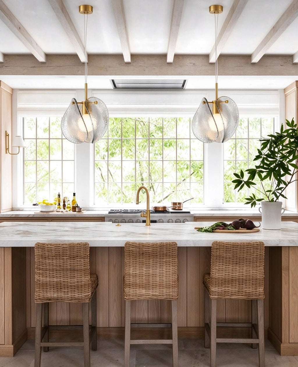 Modern Brass Layered Wave Disc Pendant Lights in Modern Kitchen Setting