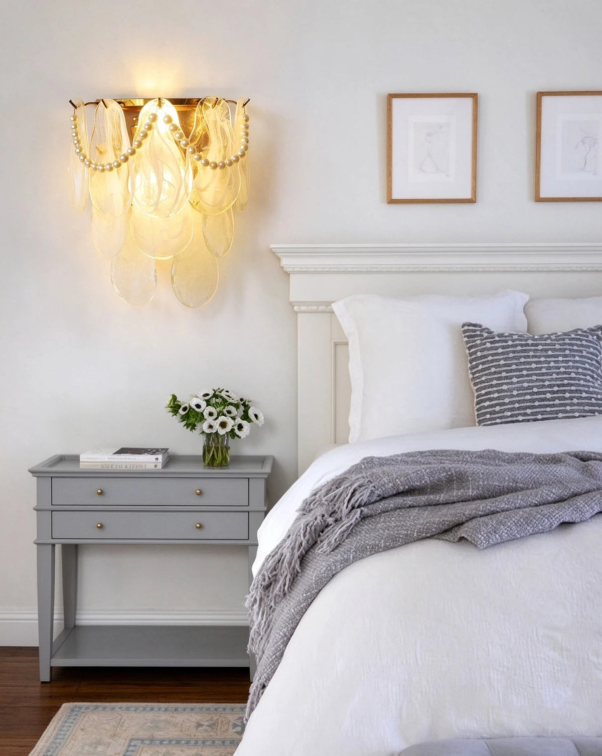 Modern Pearl Oval Art Glass Wall Sconce in Master Bedroom Setting