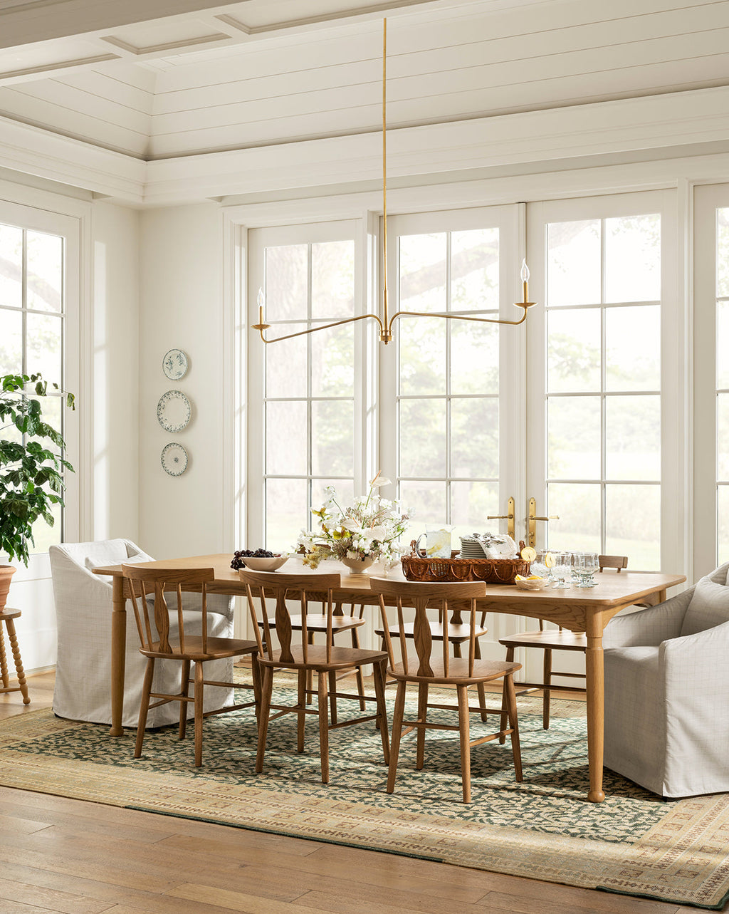Philomena Linear Chandelier