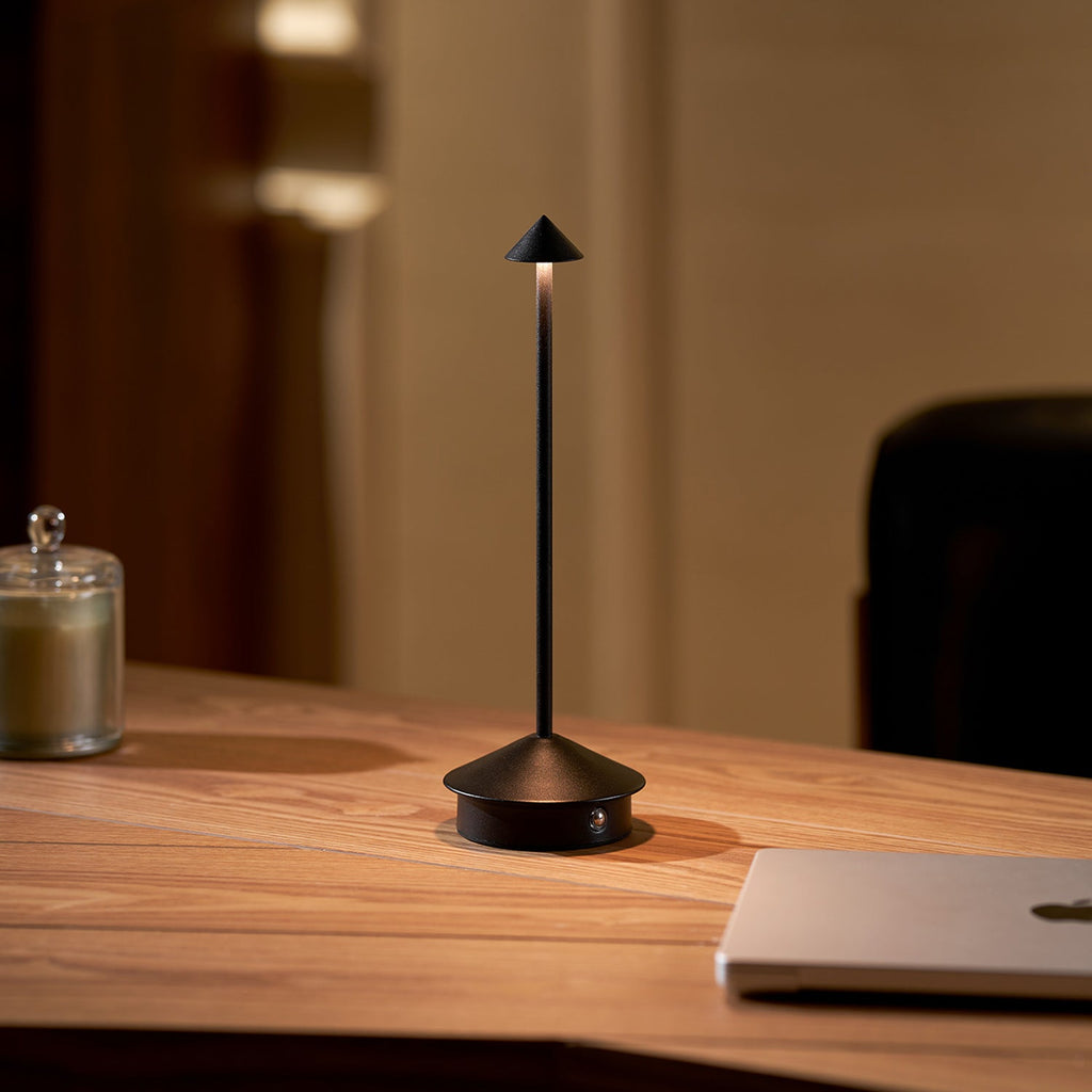 Verve Wireless Task Lamp
