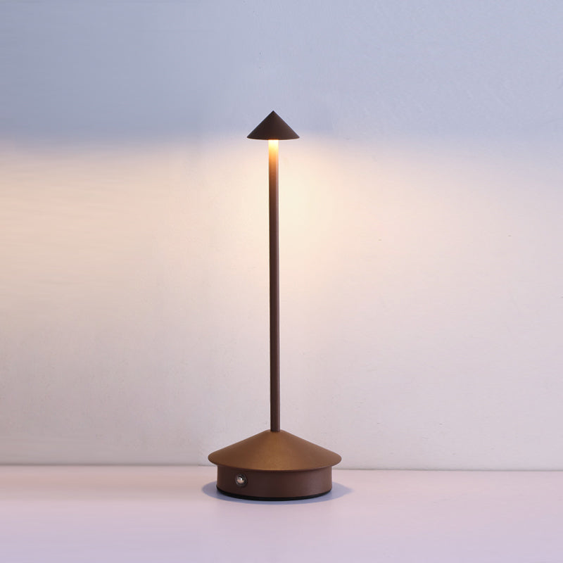 Verve Wireless Task Lamp