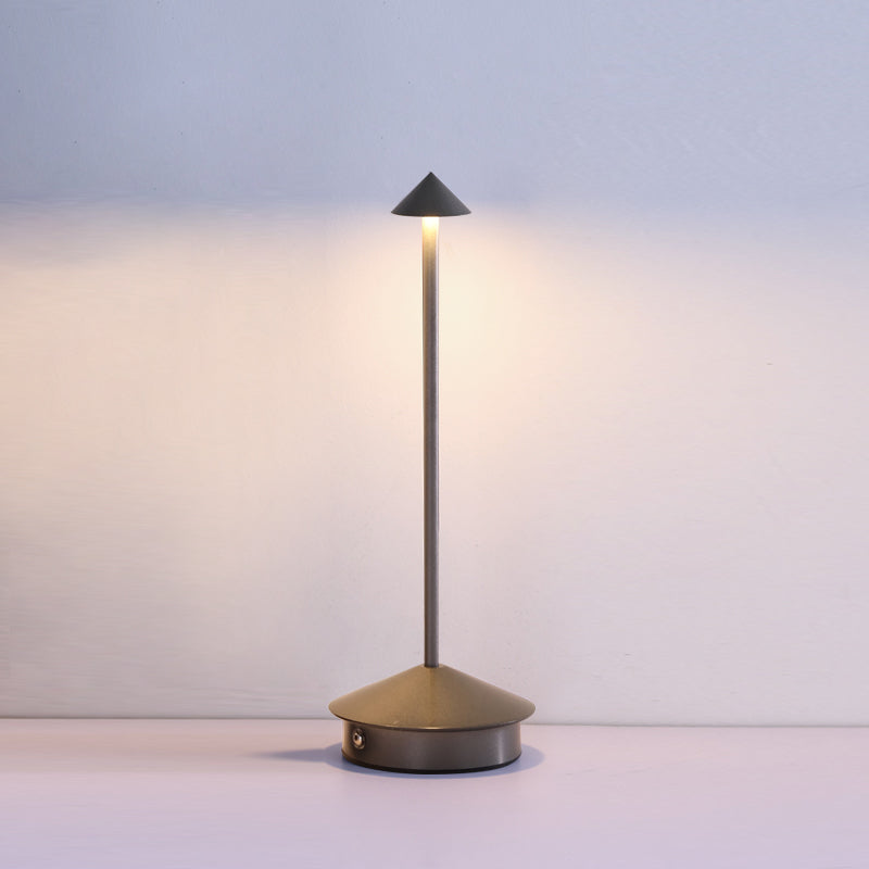 Verve Wireless Task Lamp