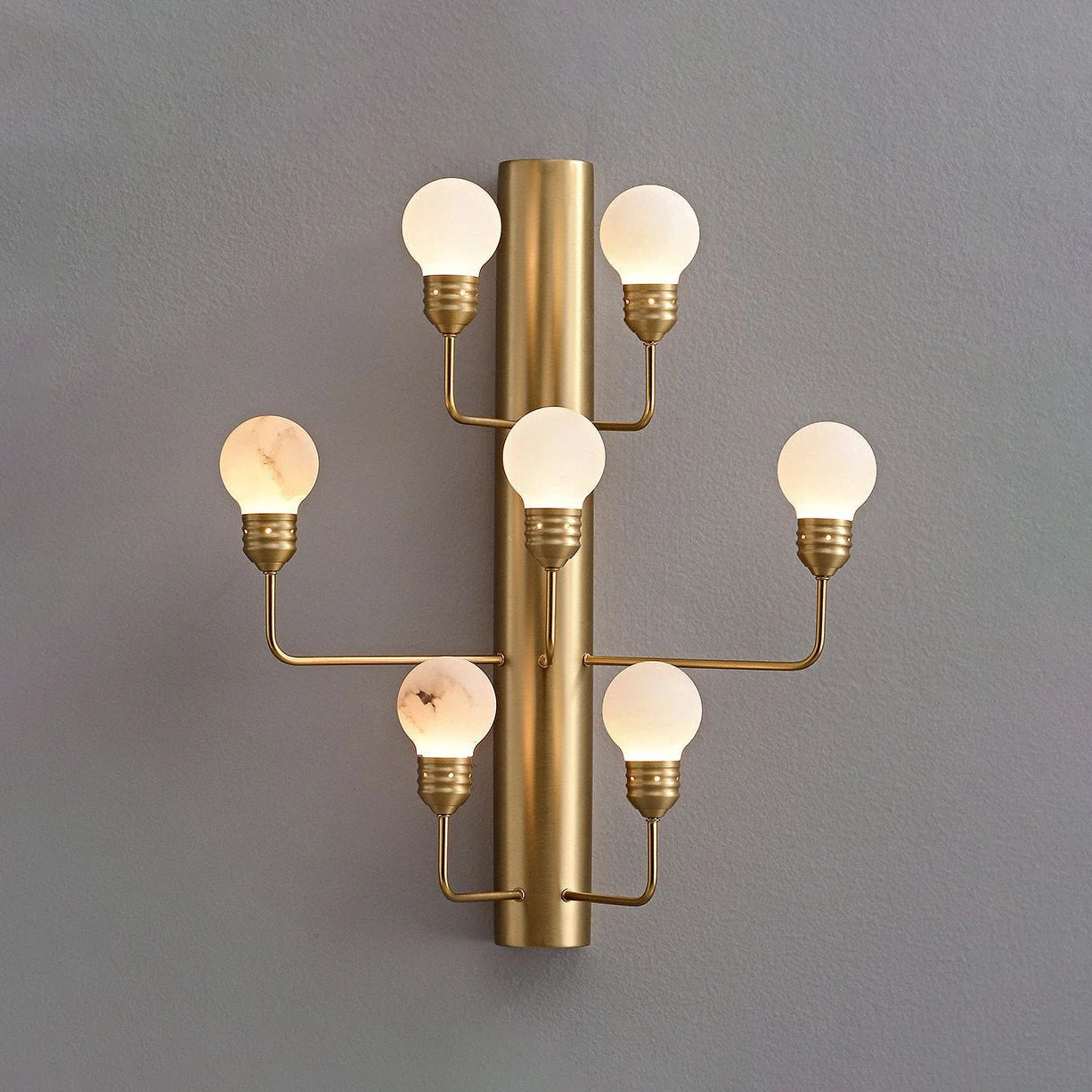 Raggiera Alabaster Globe Wall Sconce
