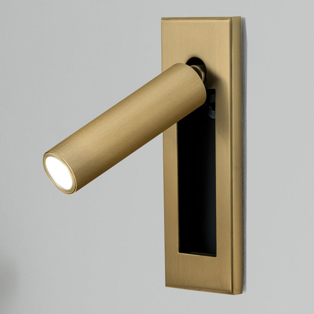 Recessed Aluminum Reading Sconce