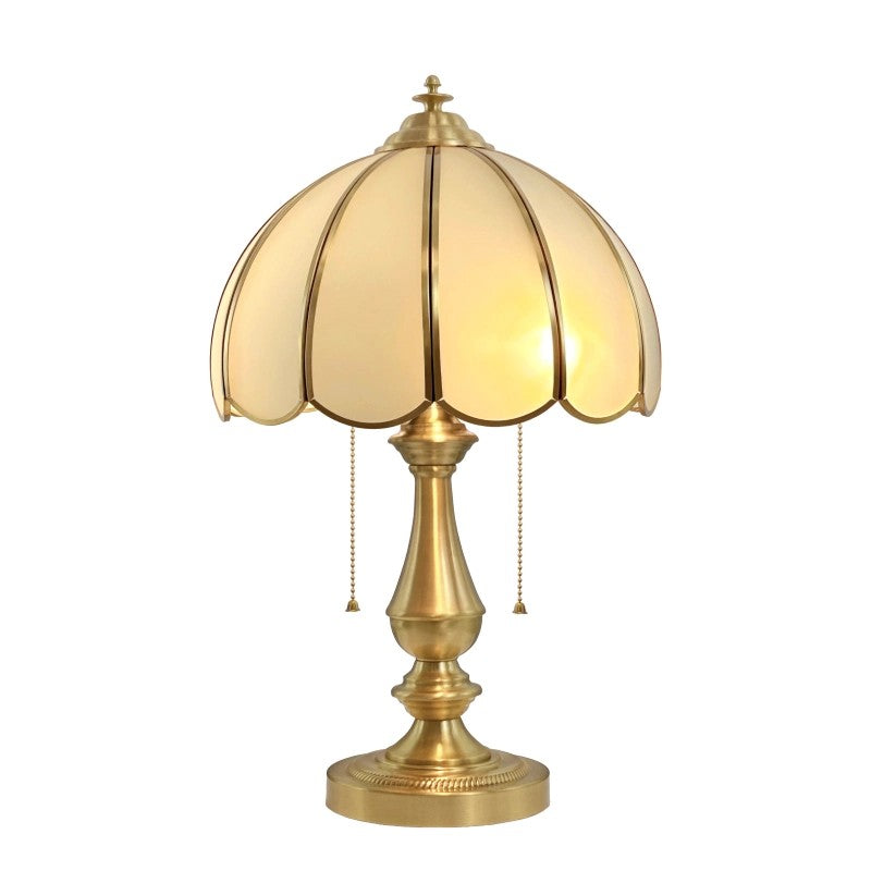 Retro Cream Shell Table Light